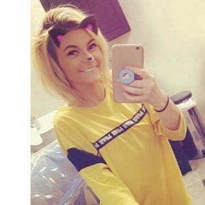 Meet your Posher, Megan